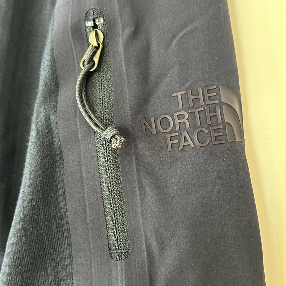 The North Face Mountain Peaks Technical Base Laye… - image 5